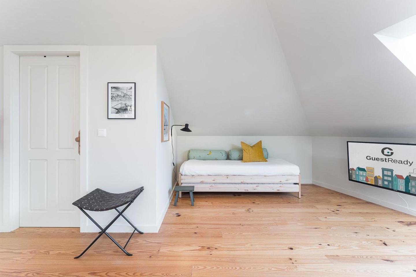 Guestready - Spacious And Modern Apt W/ Skylight Porto Exterior photo